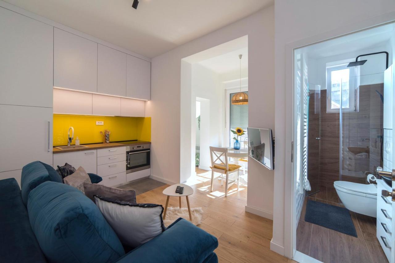 Green Leaf Apartment Zagreb Buitenkant foto