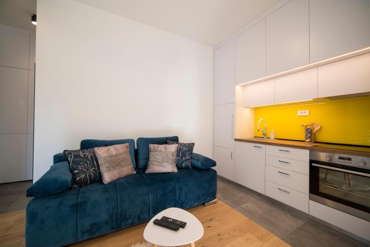 Green Leaf Apartment Zagreb Buitenkant foto